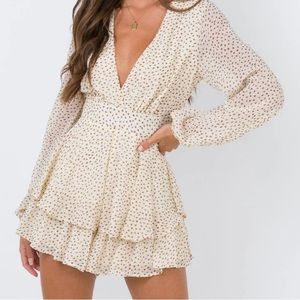 Princess Polly Beige String of love romper size 0.